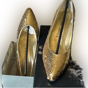 New in a Box Beautiful golden shoes